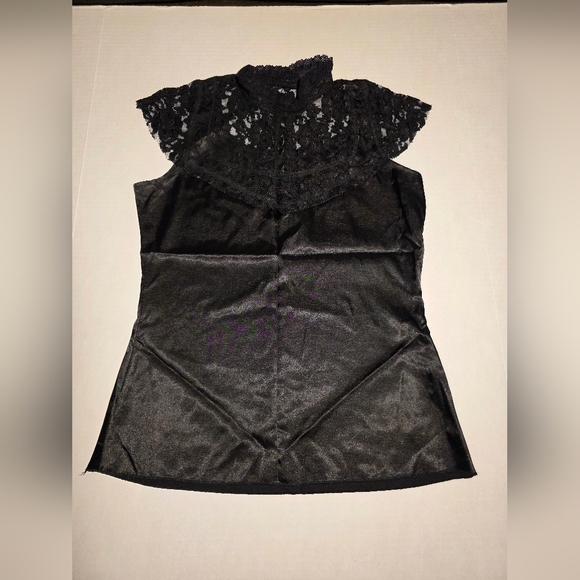 Morbid Threads Tops - Morbid Threads Sz M Vintage Chic Black Lace Mock Neck Top Gothic
